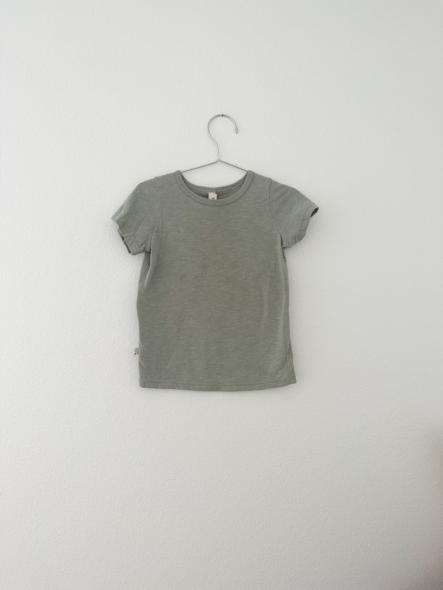 Childhoods tee (3T)