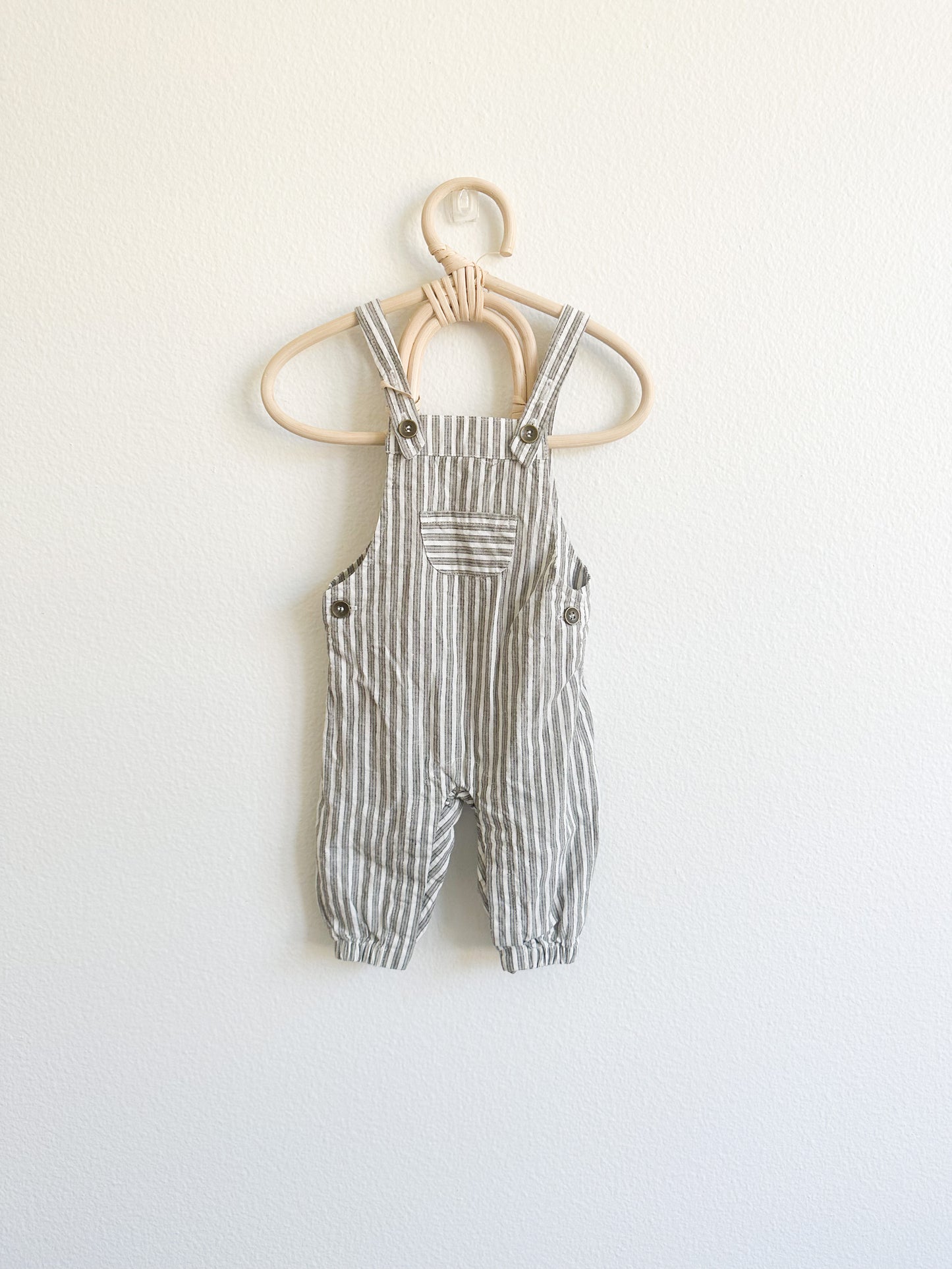 Rylee and Cru striped overalls (0/3)