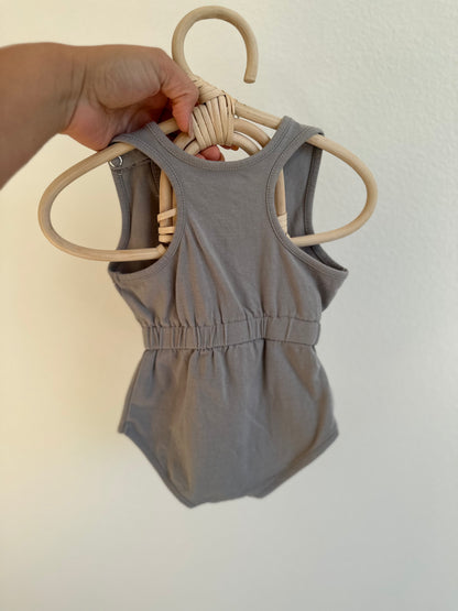 June & January romper ( 6/12)