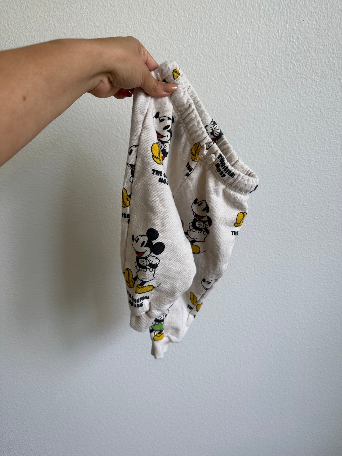 Zara Mickey sweatpants (18/24)