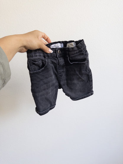 Zara black shorts (2/3)
