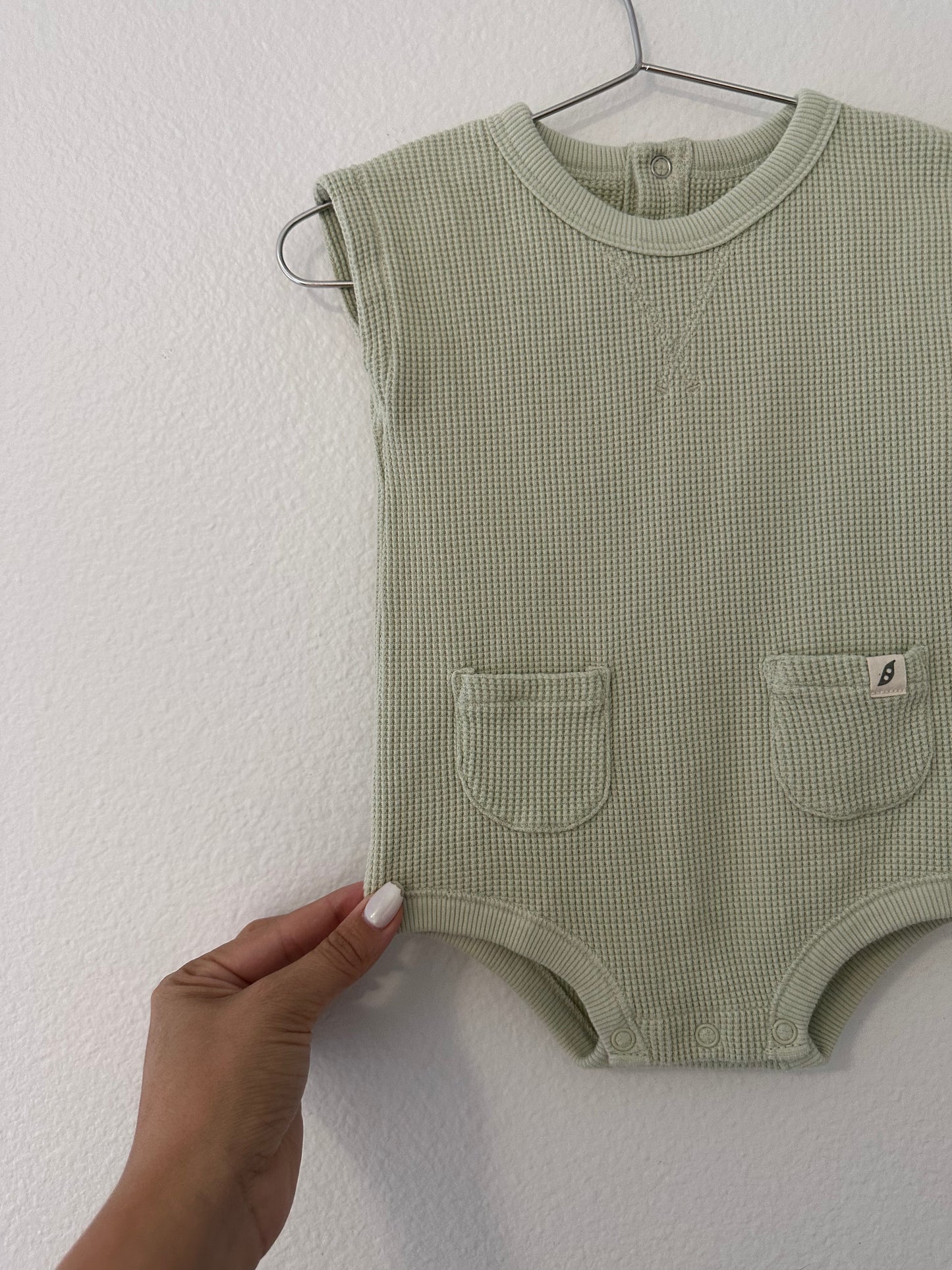Easy peasy organic waffle romper (6/9)