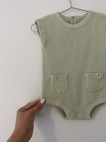 Easy peasy organic waffle romper (6/9)