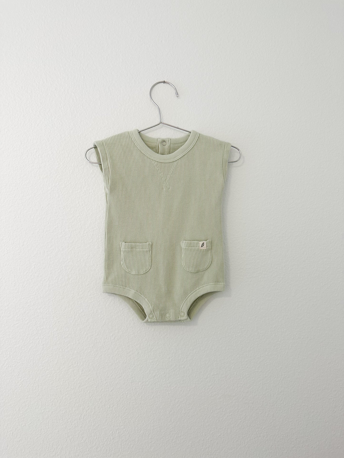 Easy peasy organic waffle romper (6/9)