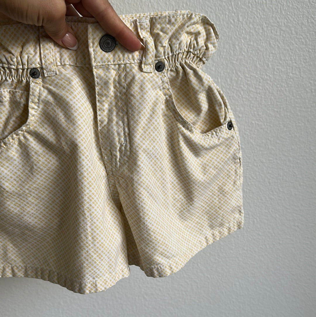 High waisted Levi’s shorts 4T