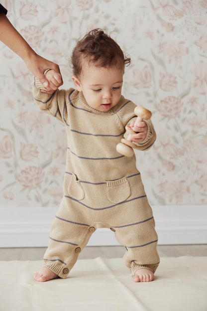 Jamie Kay Theo onesie (3/6)