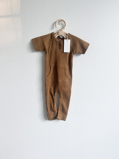 Jamie Kay ribbed jumpsuit (3/6)