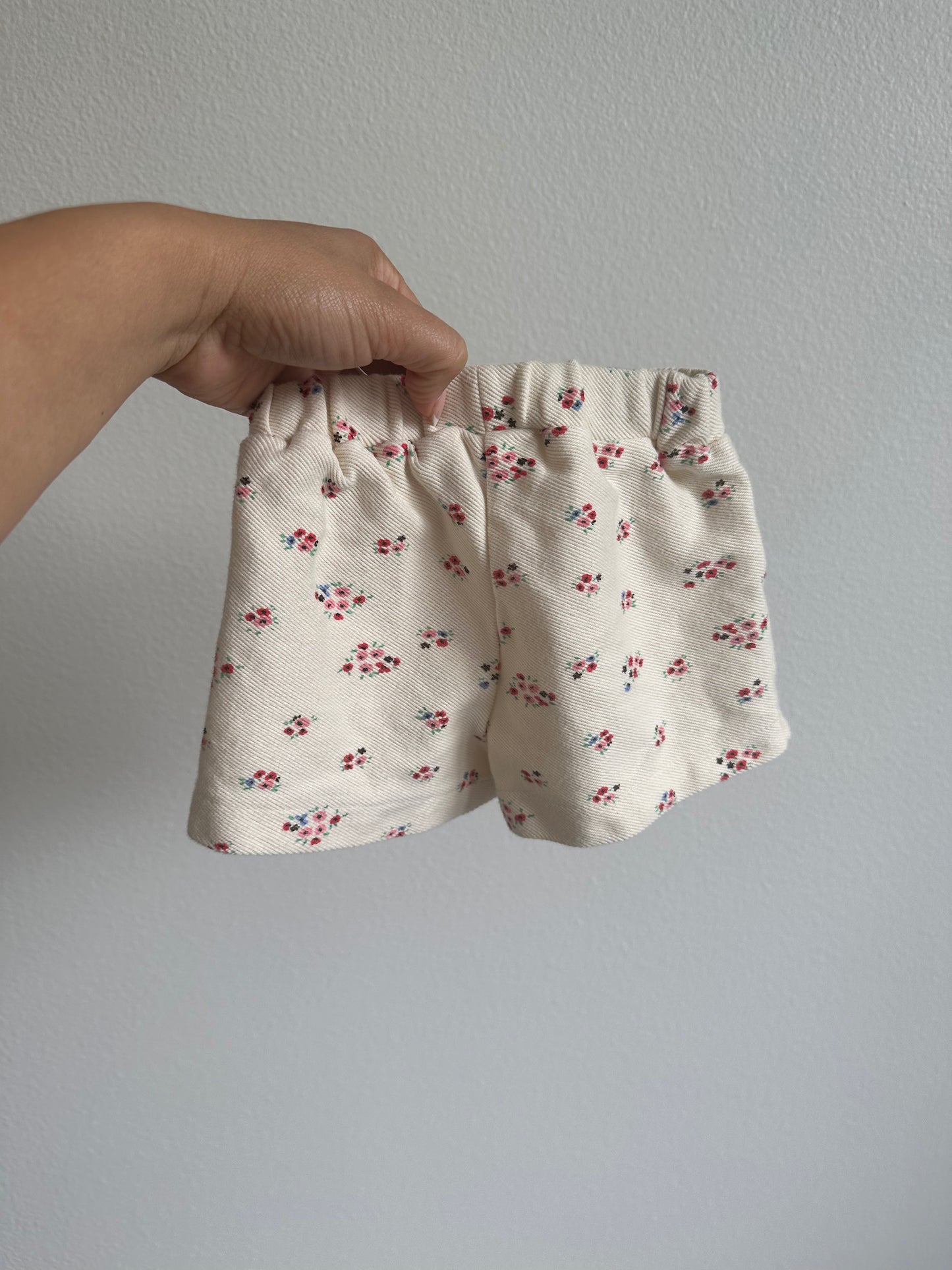 Zara floral shorts (6/9)