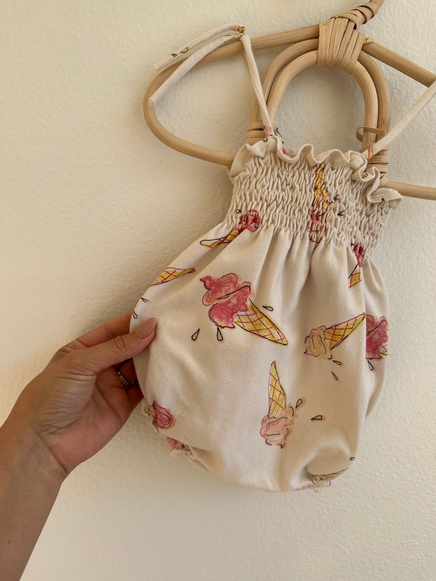 Small shop ice cream bubble romper (6/12)