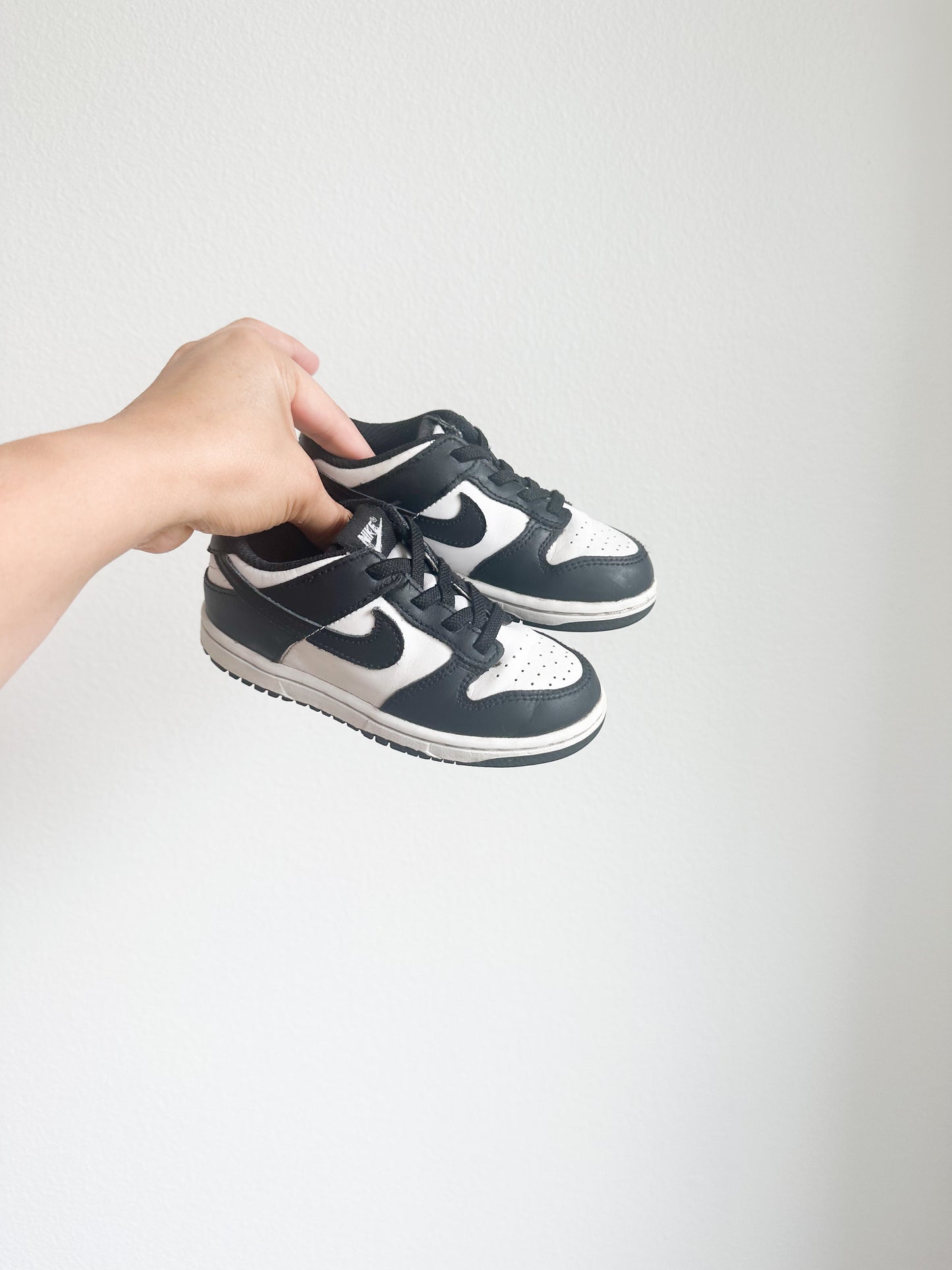 Nike Dunk low Panda 9