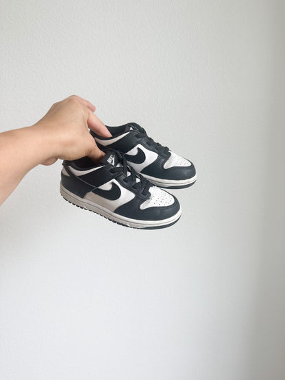 Nike Dunk low Panda 9