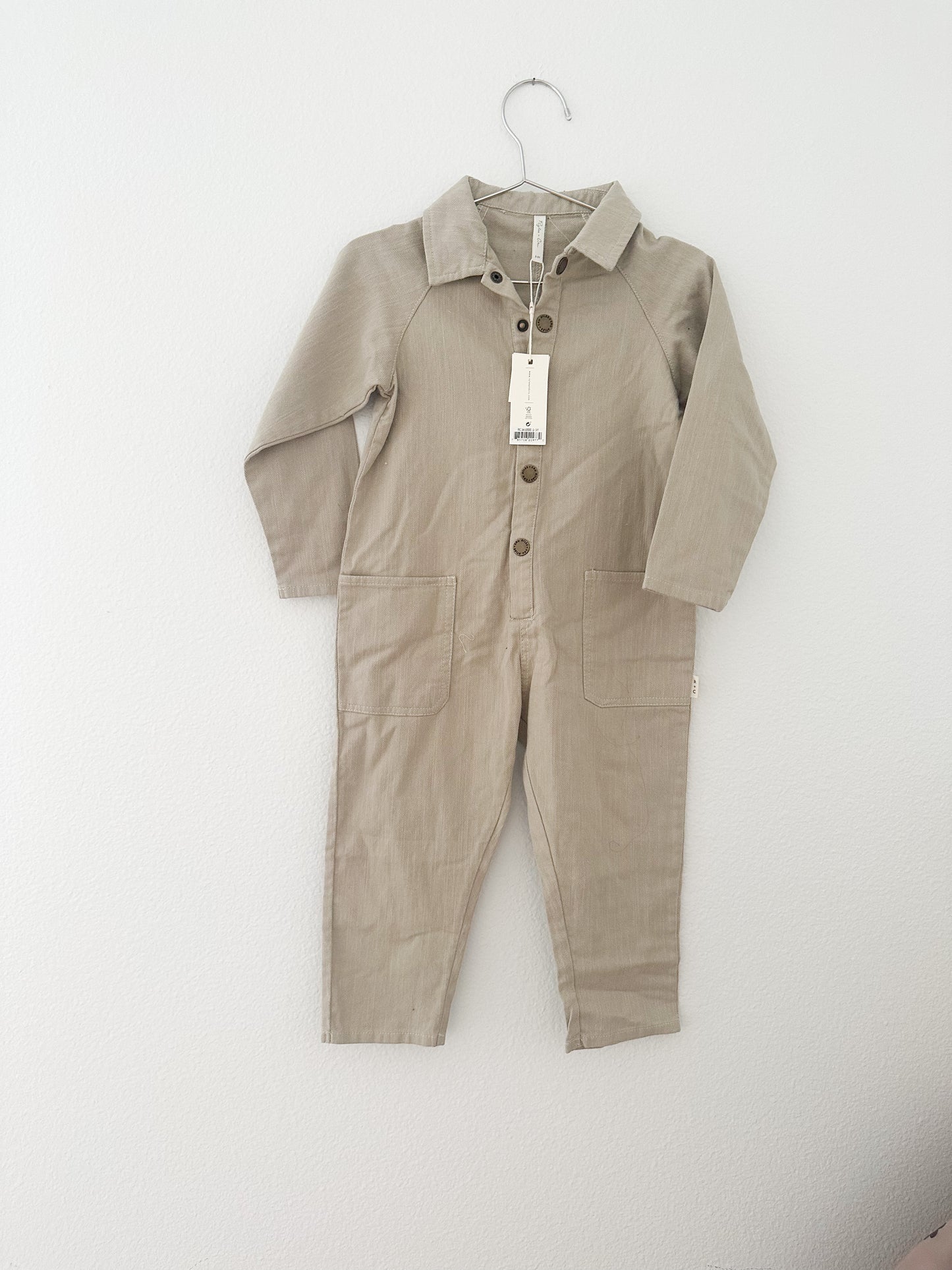 Rylee + Cru coverall in Pebbe (2/3T)