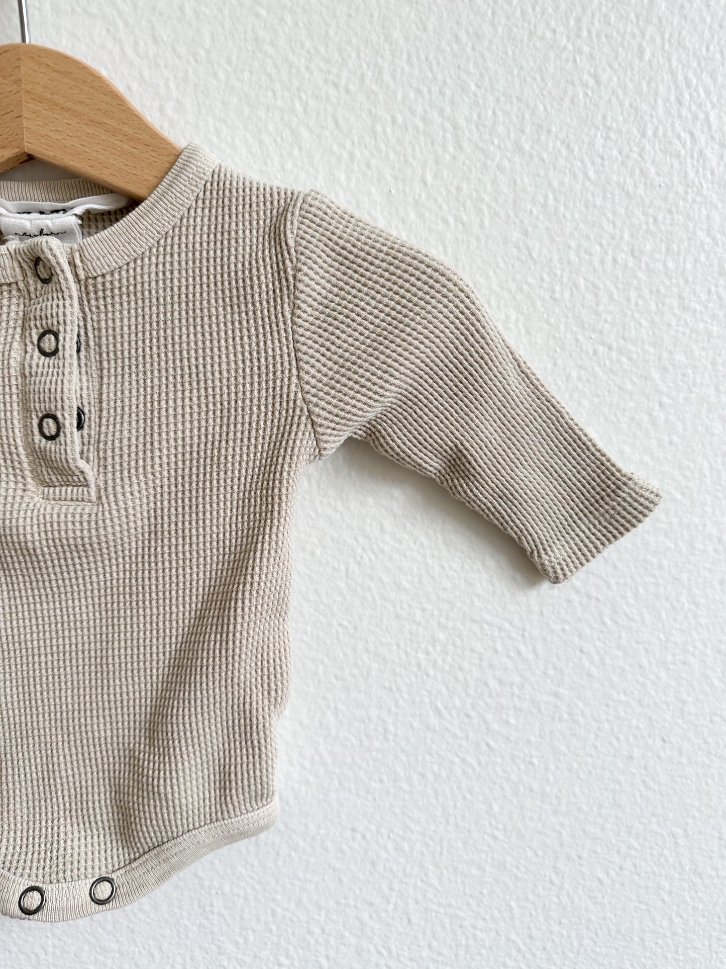 Cotton on waffle bodysuit (NB)