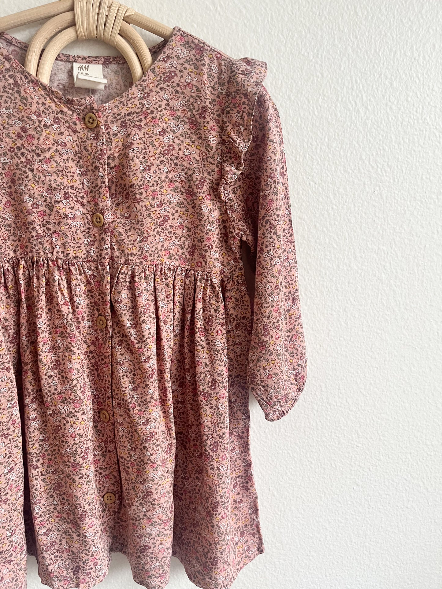 H&M floral dress (12/18)