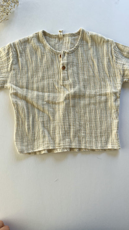 Quincy Mae Henry top (2/3T)