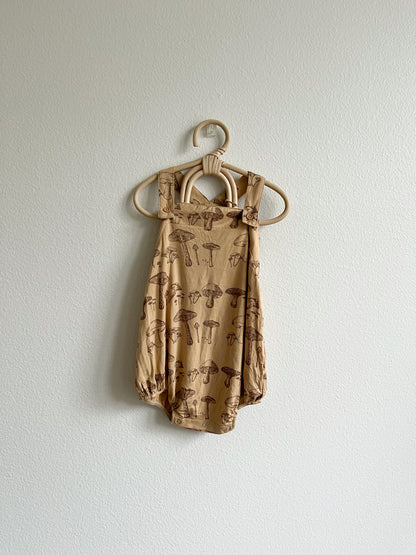 Kate Quinn Mushroom overall (2T)