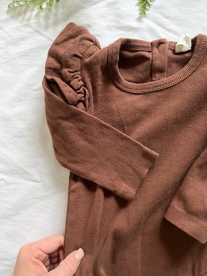 Kate Quinn ribbed bodysuit (18/24)