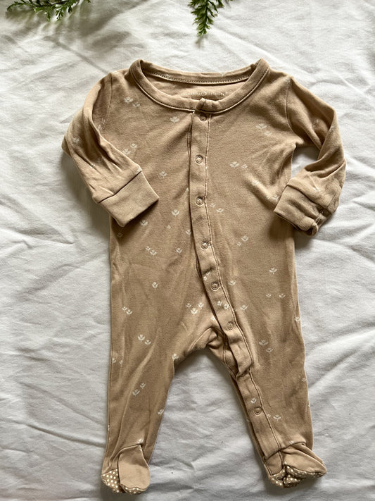 Colored Organics footie (NB)