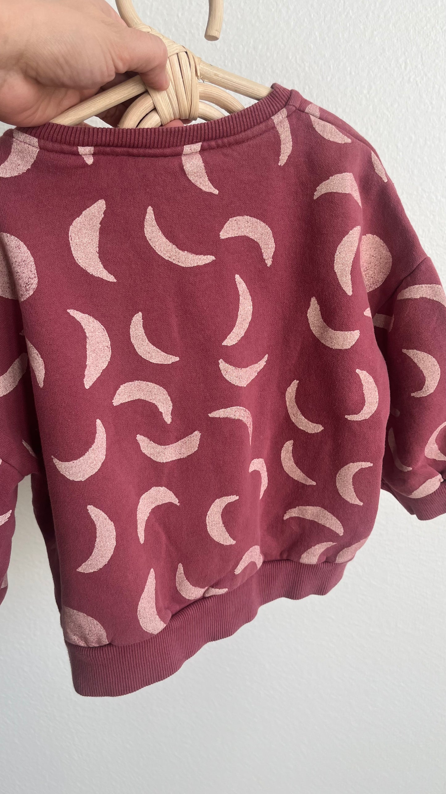 Zara moons sweatshirt (4/5)