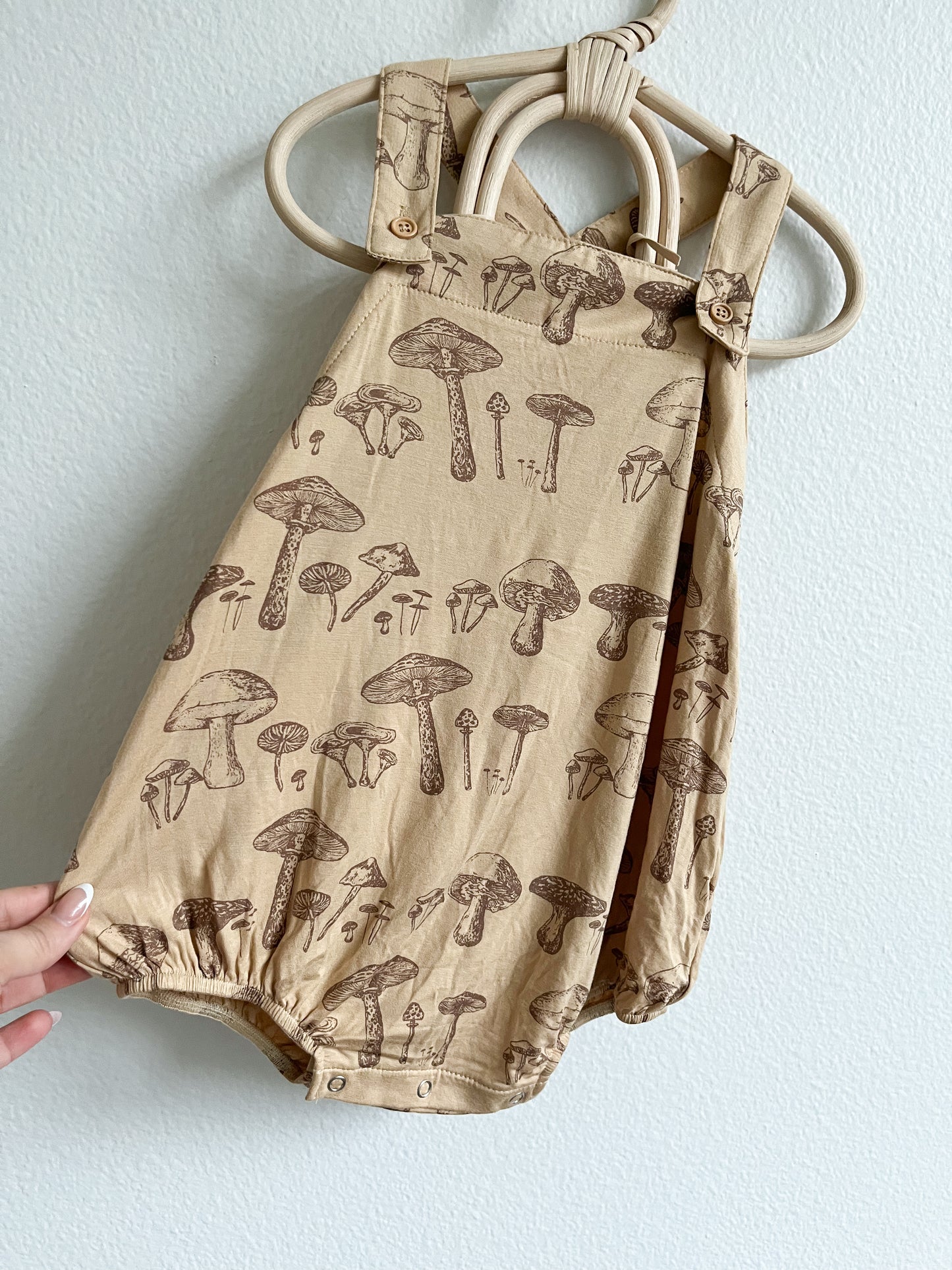 Kate Quinn Mushroom overall (2T)