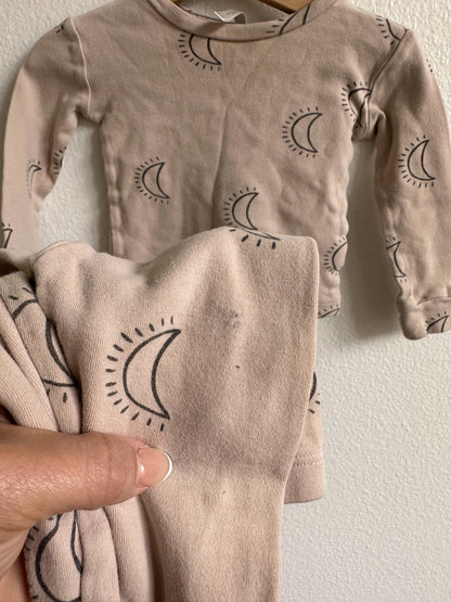 Rylee + Cru moon pajama set ( 6/12) PLAY