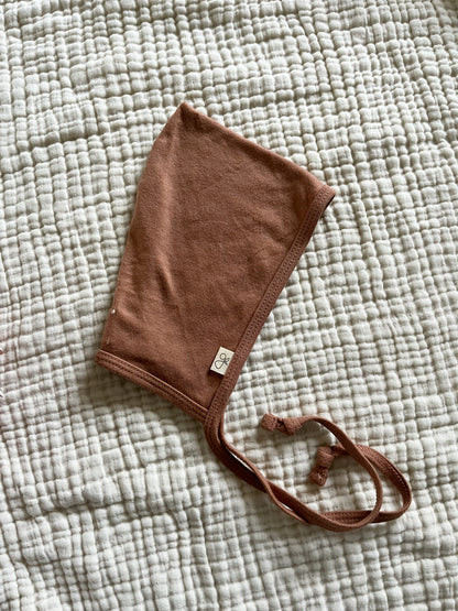 Goumi + briar baby bonnet (0/3)