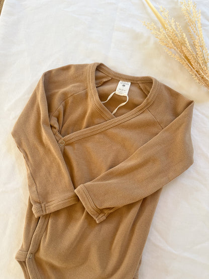 Kate Quinn ribbed bodysuit (18/24)
