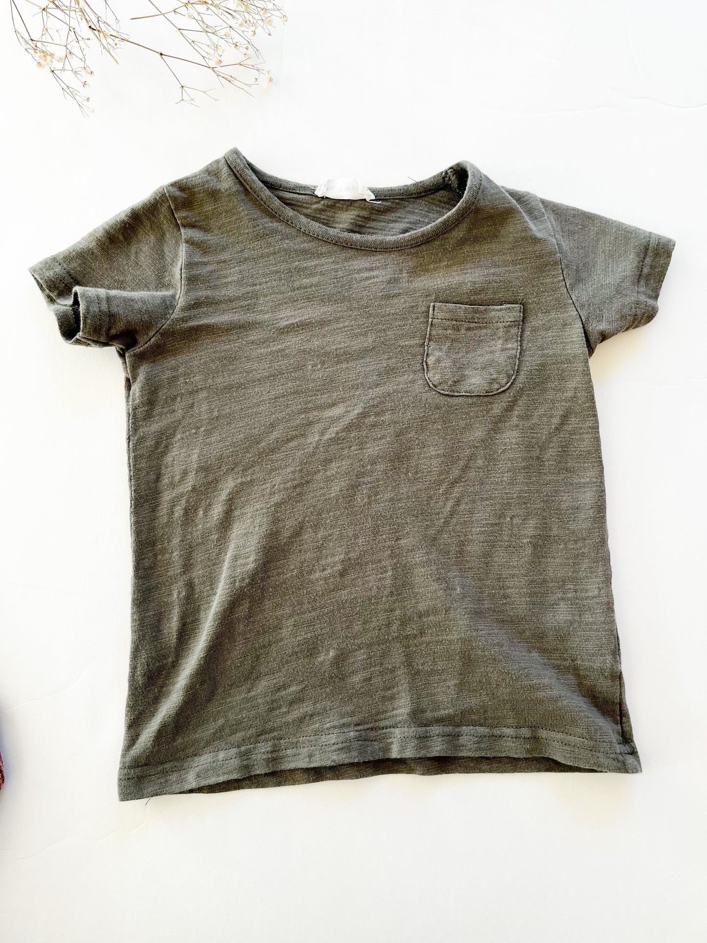 Jamie Kay basic pocket tee (2T)