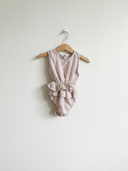 Striped bubble romper (12/18)