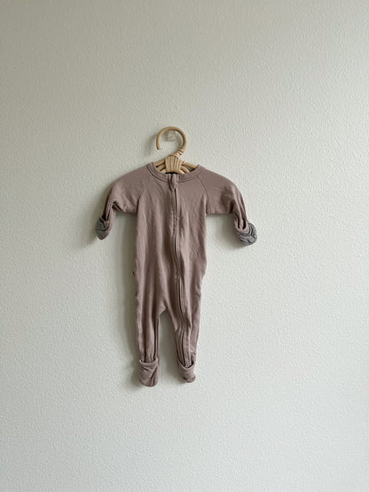Goumi NB Footie