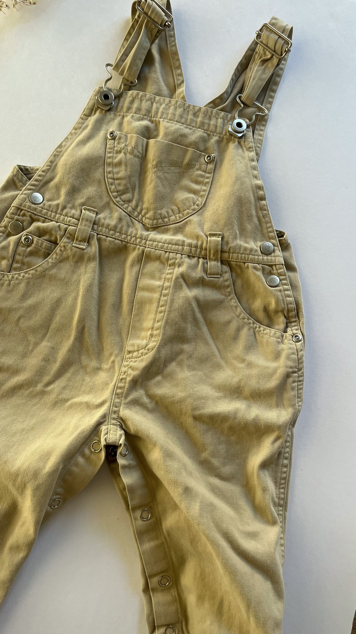 Vintage beige overalls (24 months)