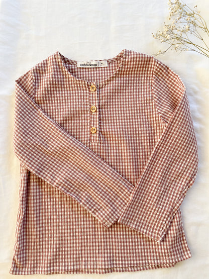 Little cottonwood gingham button front top (4T)
