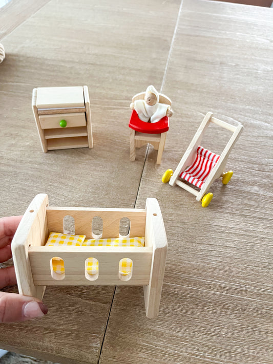 Doll house wooden pieces by plan toys