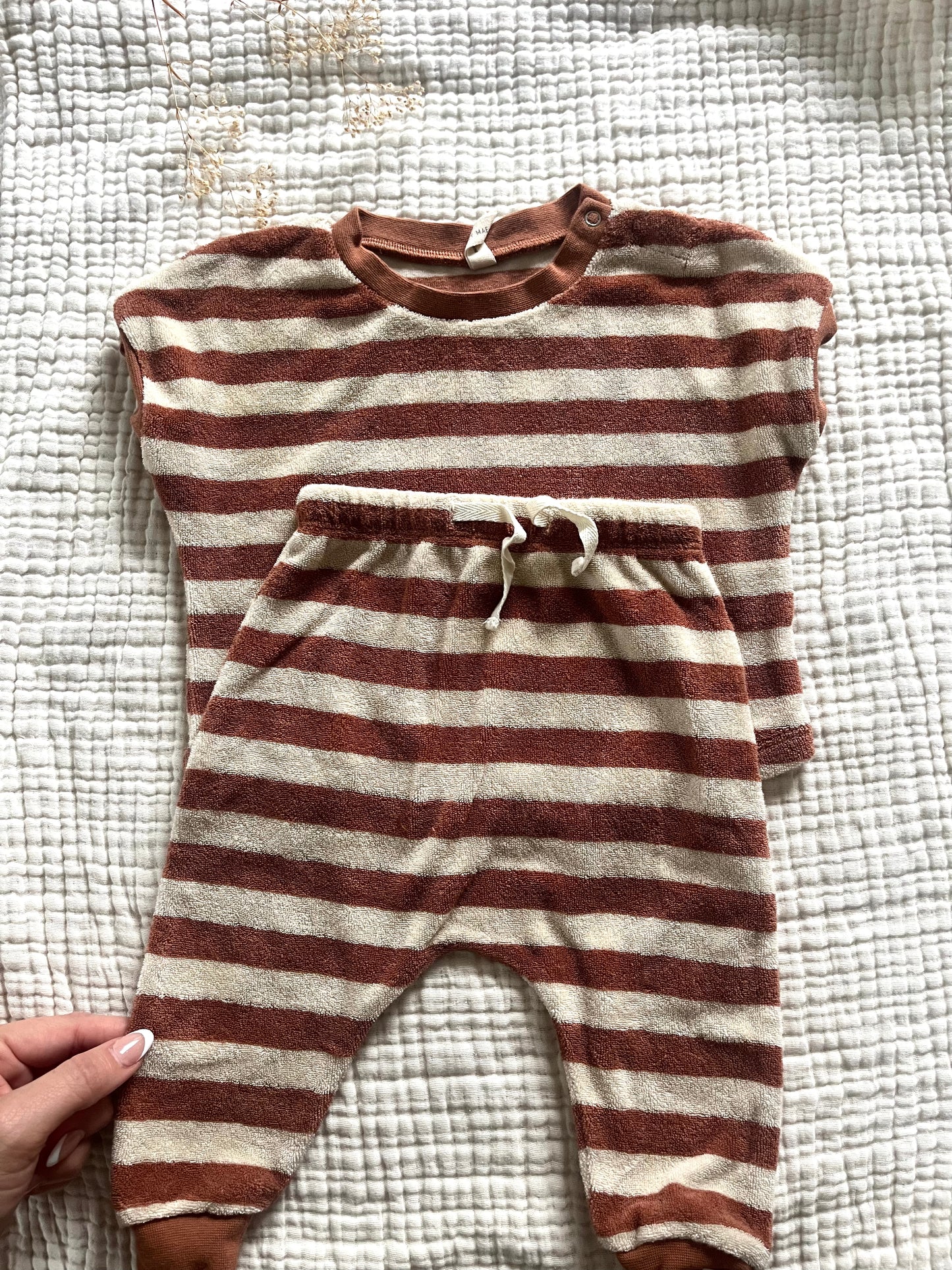 Quincy Mae Terry cloth striped set (3/6)