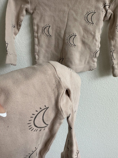 Rylee + Cru moon pajama set ( 6/12) PLAY