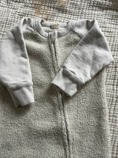 Goumi Sherpa bunting one piece (12/18)
