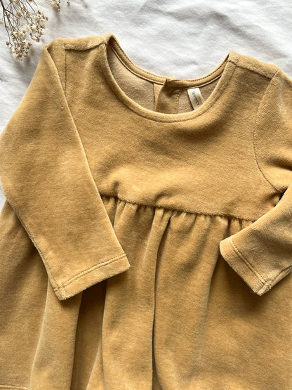 Quincy Mae honey velour dress (6/12)