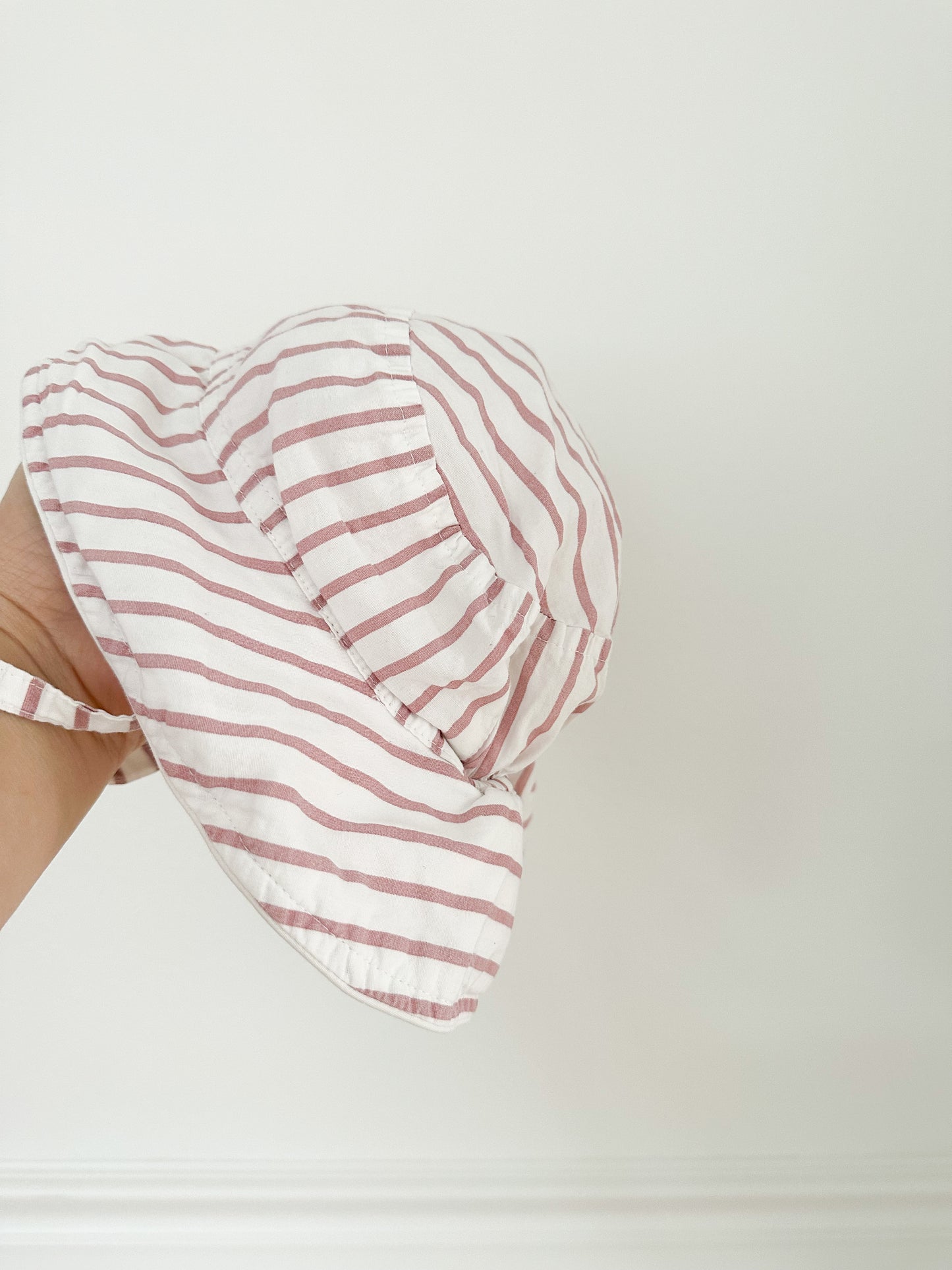 Pehr striped hat (12/18)