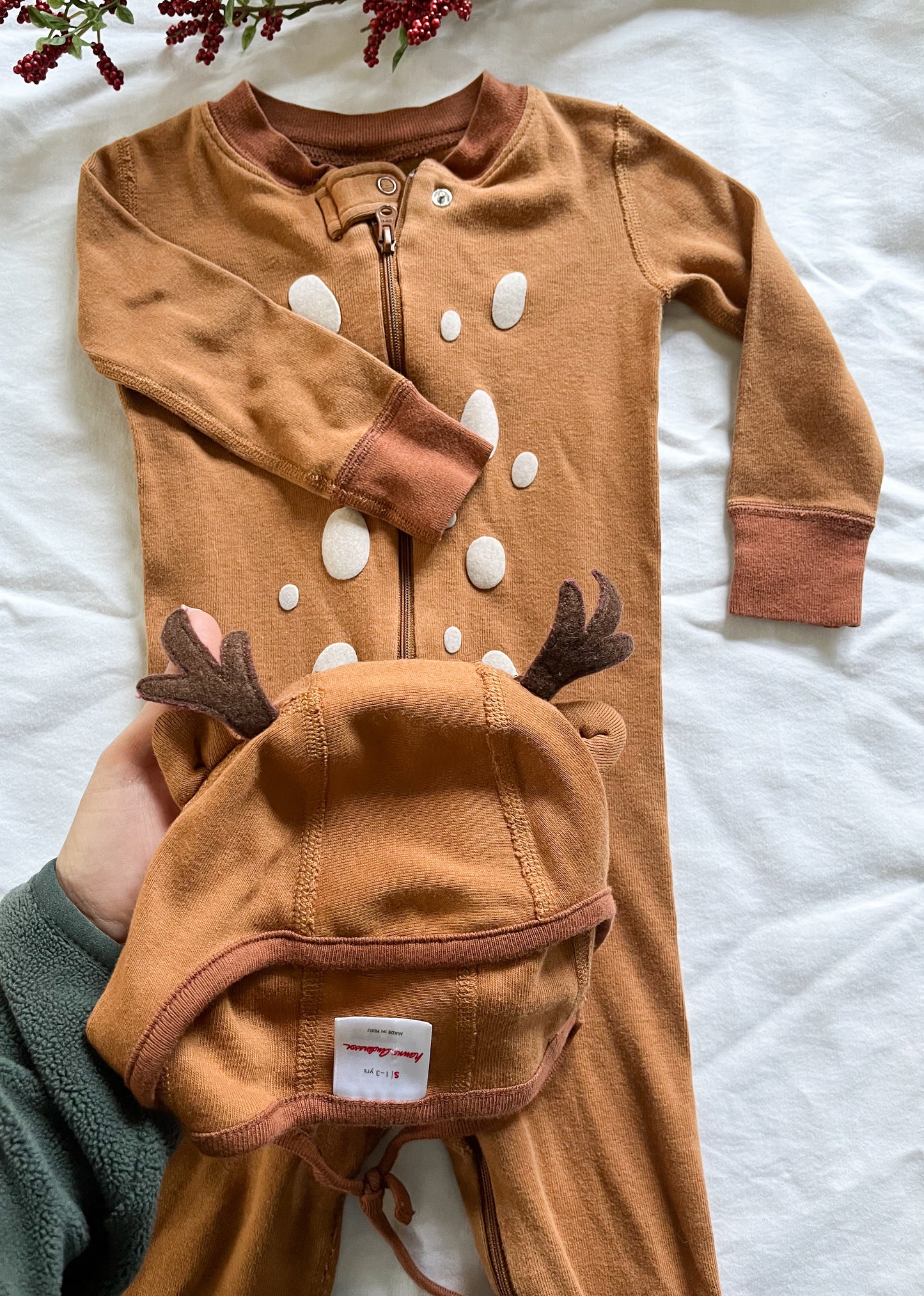 Hanna baby deer pajama with hat (18/24)