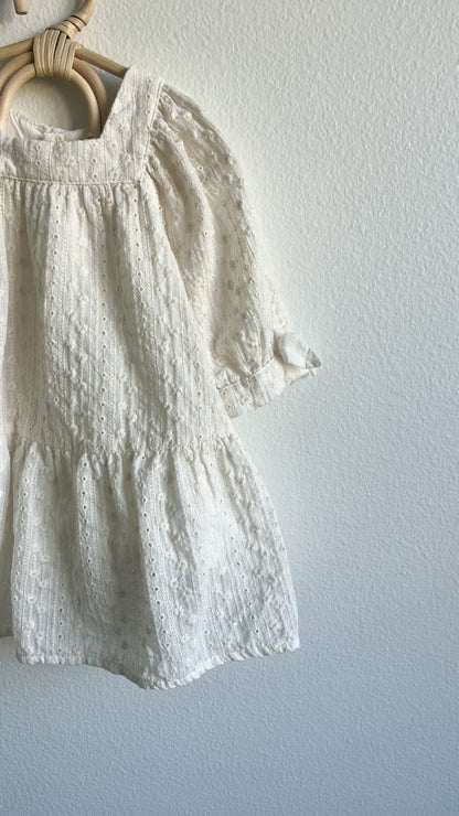 Zara eyelet embroidered dress (4/5)