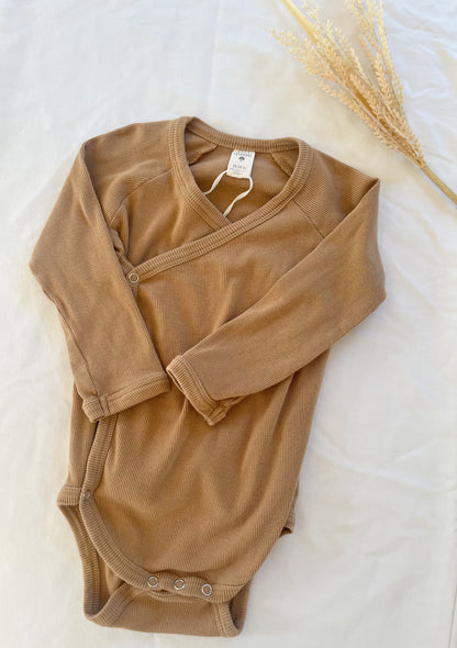 Kate Quinn ribbed bodysuit (18/24)