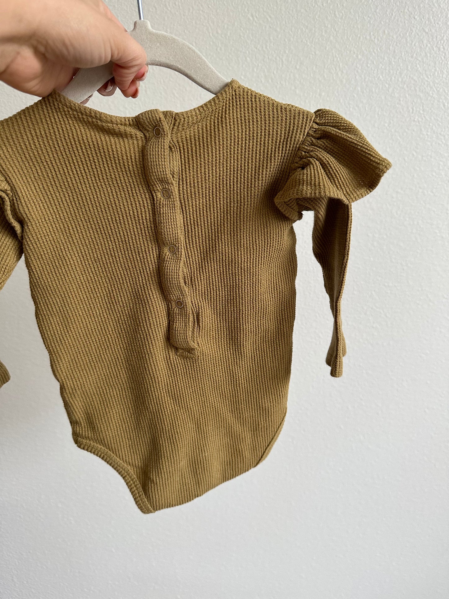 Kate Quinn waffle bodysuit (12/18)