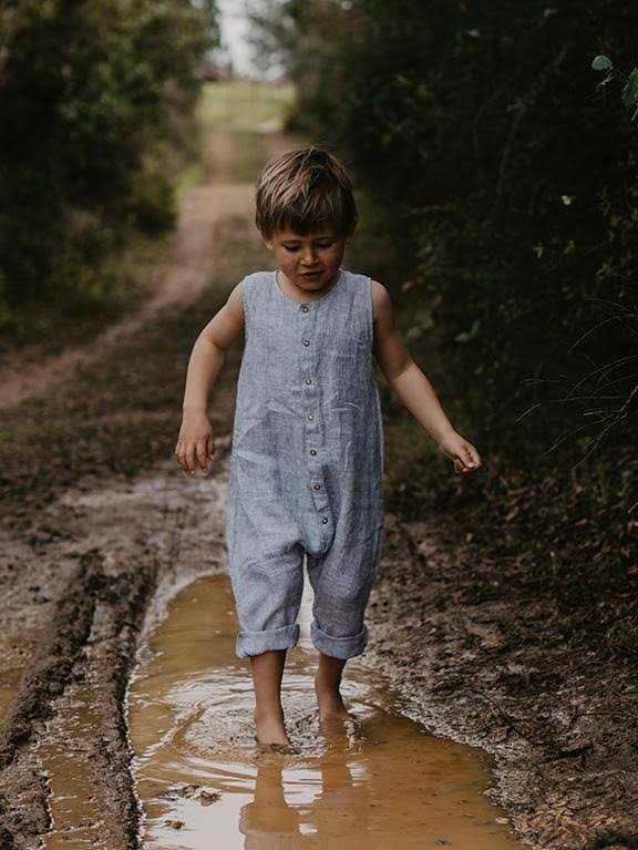 The simple folk linen jumpsuit (3/6)