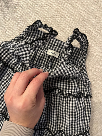 Gingham ruffled dress (2/3T)