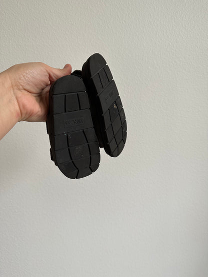 Zara sandals (23/ 7.5)